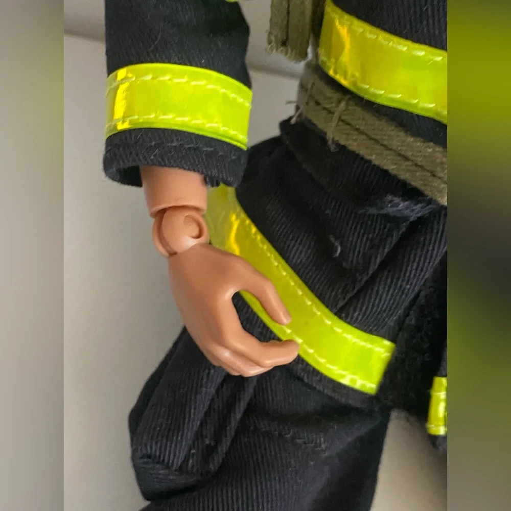 Real Hero’s FDNY Fire Zone Firefighter 12” action figure 9/11 New York City 2001